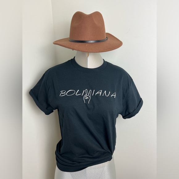BOLIVIANA Graphic tee t-shirt Short Sleeve in Black PERSONALIZED - Picture 2 of 6